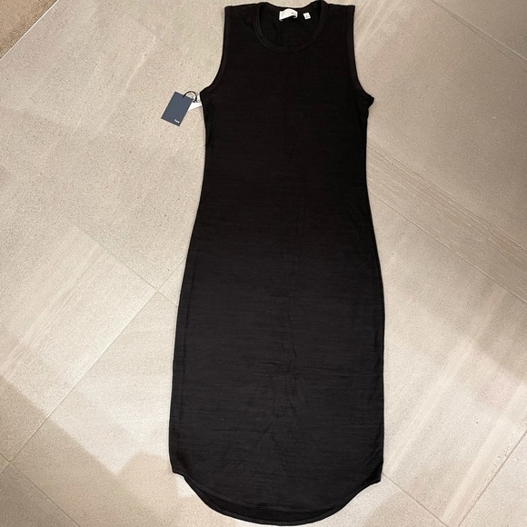 Aritzia Dresses & Skirts - Aritzia Wilfred Free Bruni Sleeveless Dress